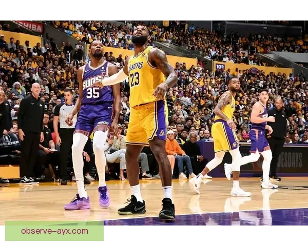 湖人逆转勇士詹姆斯末节统治全场引发联盟格局巨大变化热议持续升温